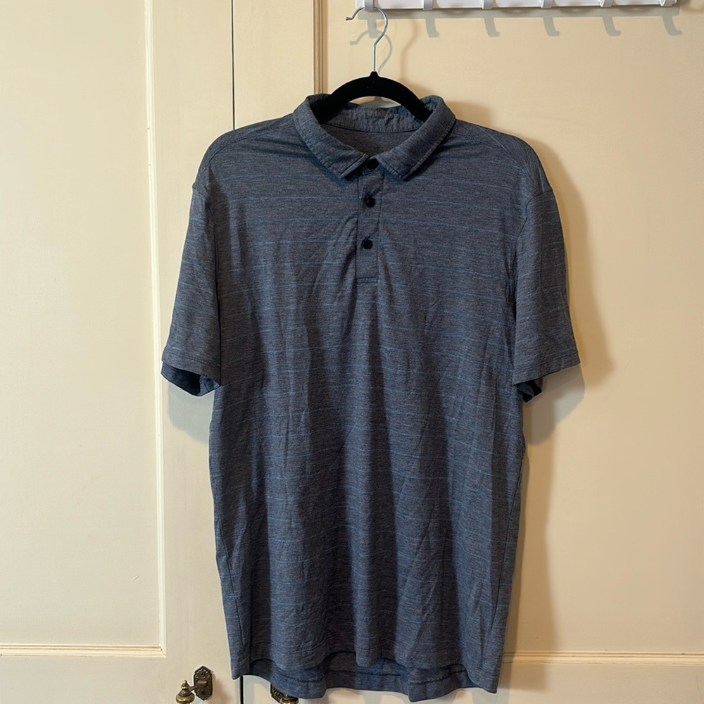 Lululemon Men's Blue Gray Technical Collared Short Sleeve Golf Shirt